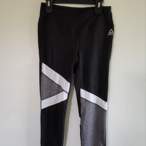 Rebook colorblock athletic legging Women's XS